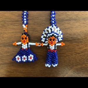 Vintage 90s Native American Beaded Necklace